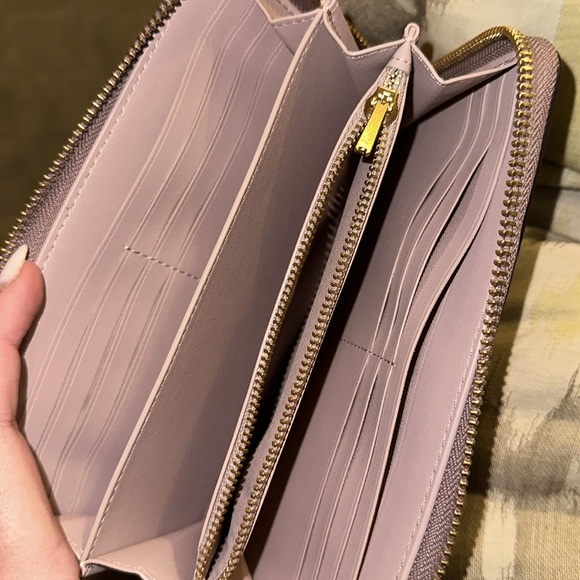 Coach Wallet - Picture 3 of 5